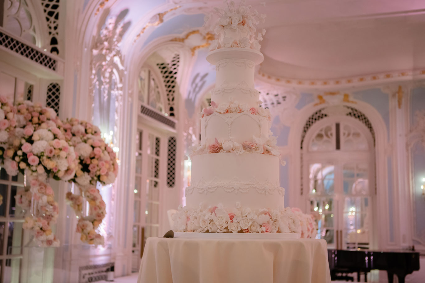 The Savoy Luxury Wedding Cake By GC Couture